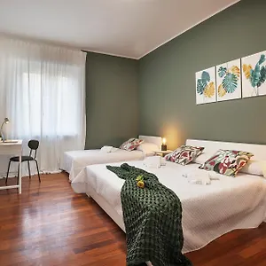 Fiore Milanese - San Siro, Fiera & Life - Rinnovamento Facciata Palazzo In Corso Appartamento Milano